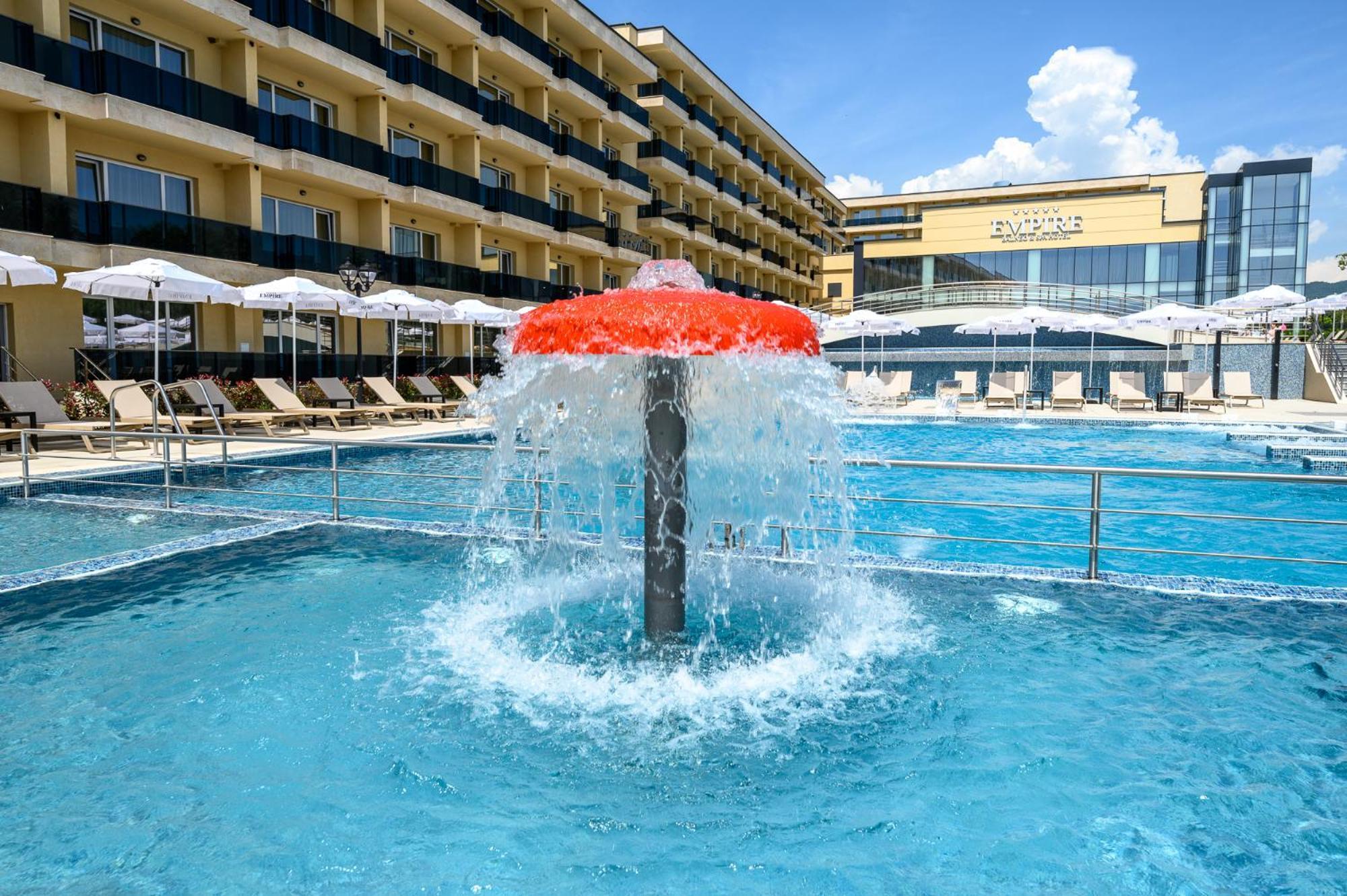 Empire Balneo & Spa Hotel Chissarja Exterior foto